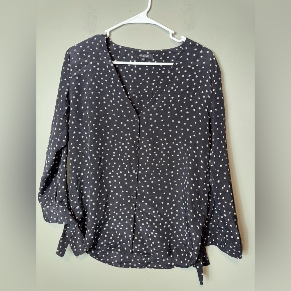 Madewell Women’s Black Silk Star Scatter‎ Print Tie Sleeve VNeck Top Size Small